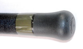 ホールド製の良い元竿の竿尻栓  グリップの巻き糸は黒色